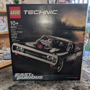 Lego 42111 Fast and Furious Dom's Charger NIB